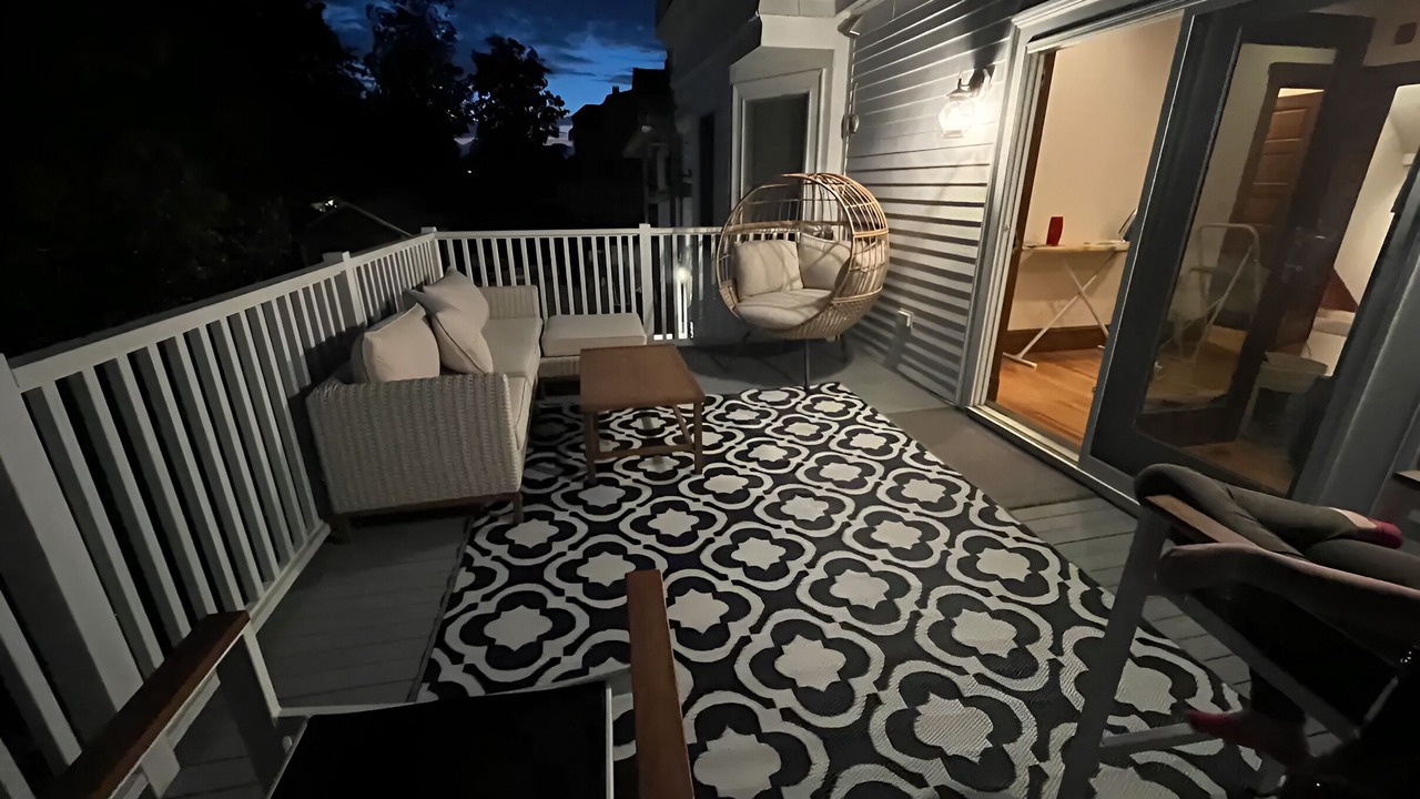 Photo of Patio Balcony in Winthrop