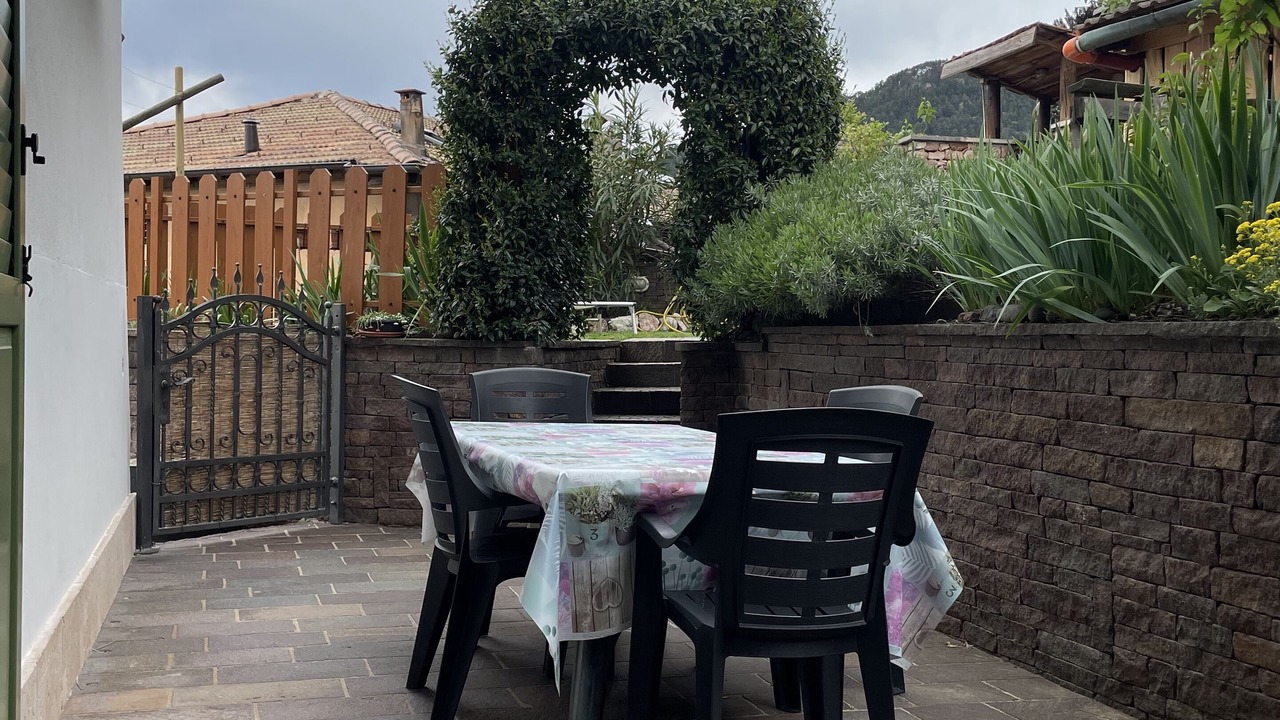 Photo of Outdoor in Verla