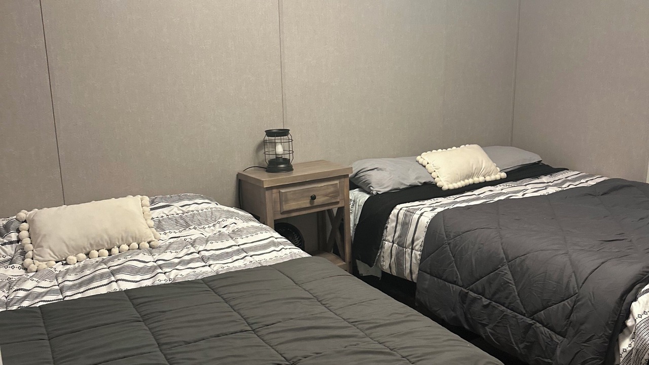 Photo of Bedroom in Falls of Rough