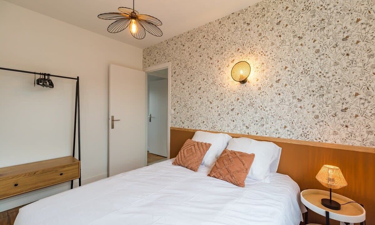 Photo of Bedroom in Guingamp