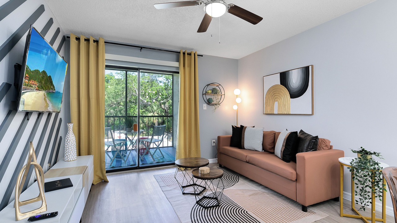 Photo of Livingroom in Titusville