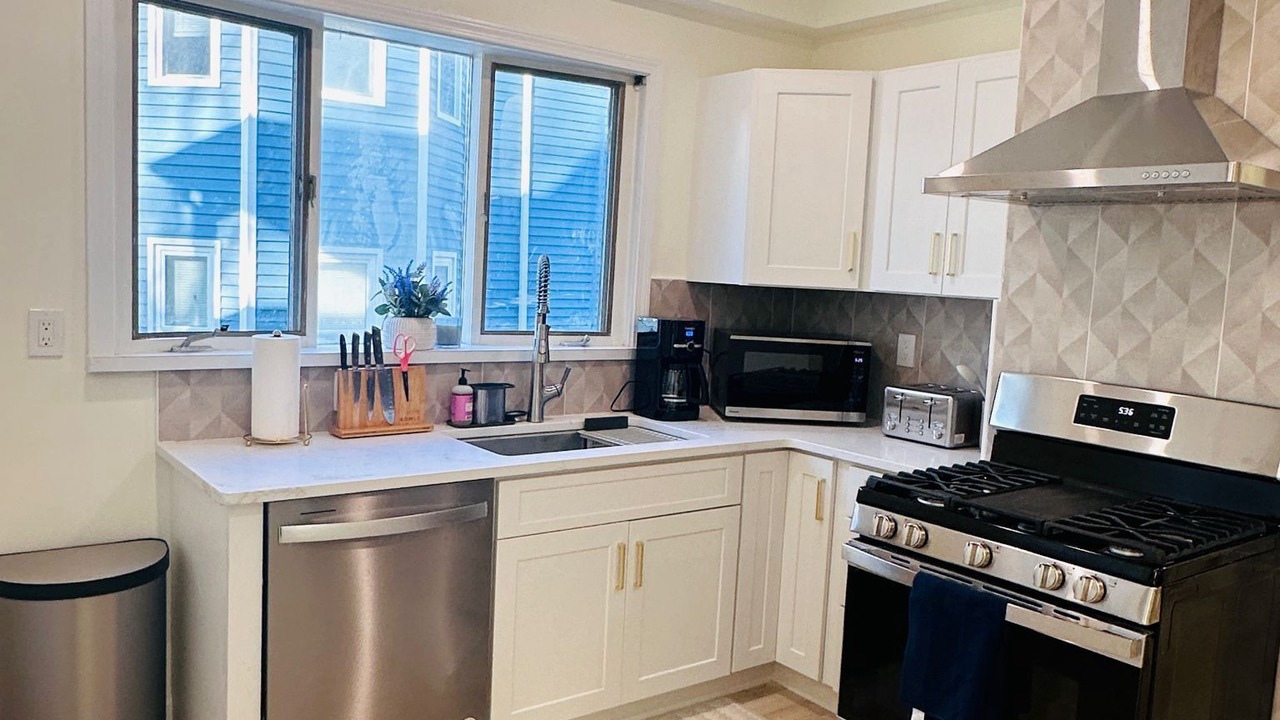 Photo of Kitchen in East Somerville