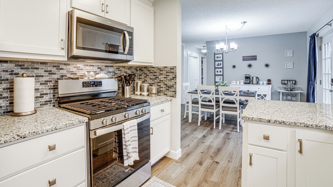 Photo of Kitchen in Town of Pines