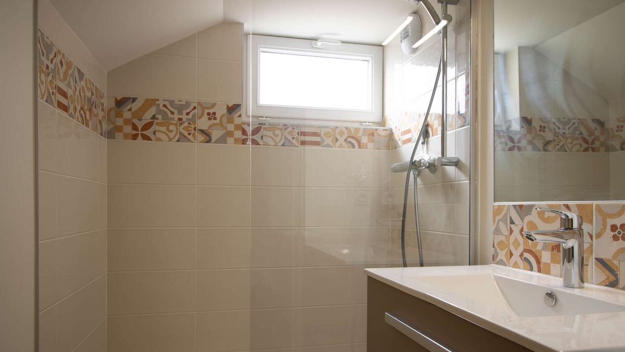 Photo of Bathroom in Pleherel-Plage-Vieux-Bourg