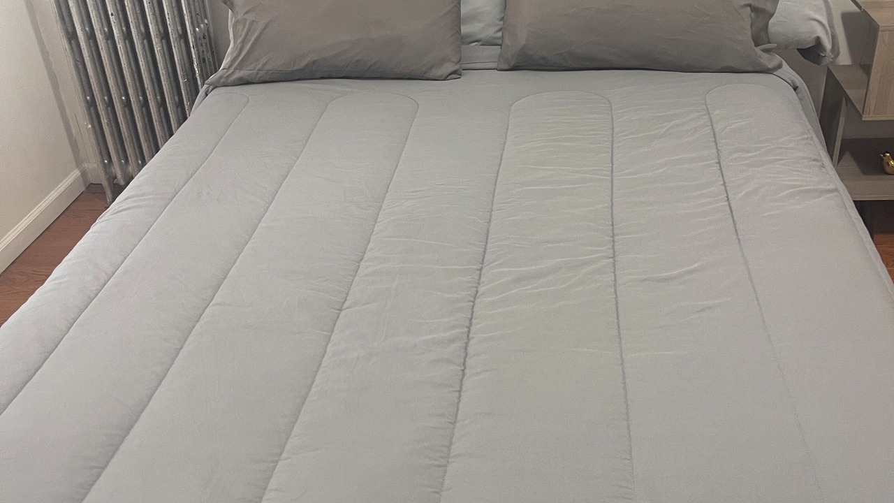 Photo of Bedroom in South Side