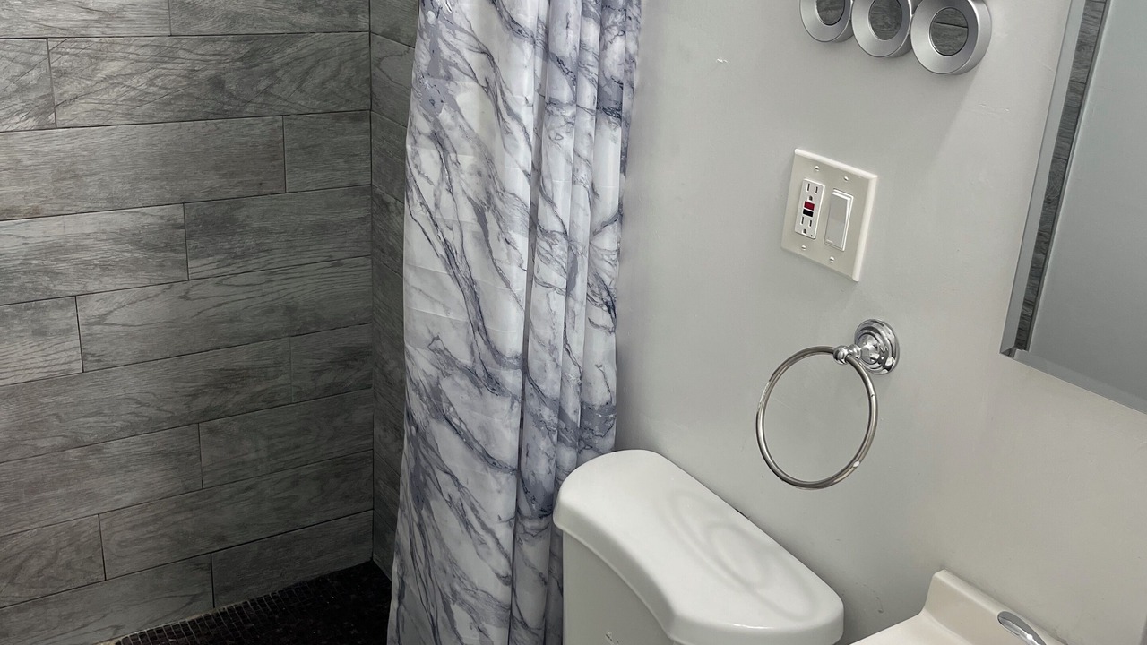 Photo of Bathroom in South Side