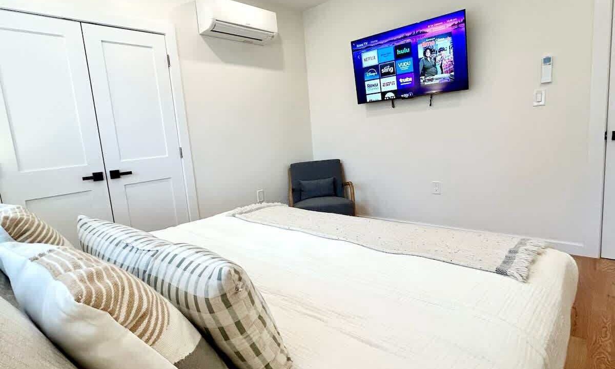 Photo of Bedroom in Arlington