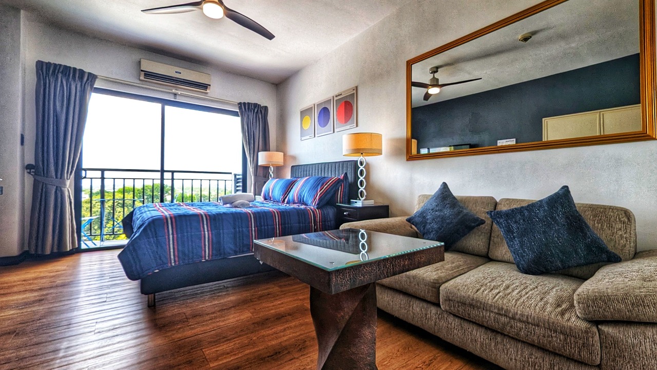 Photo of Livingroom in Clark Freeport