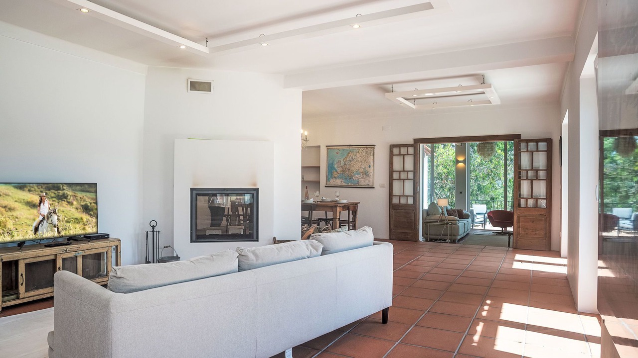 Photo of Livingroom in Colares