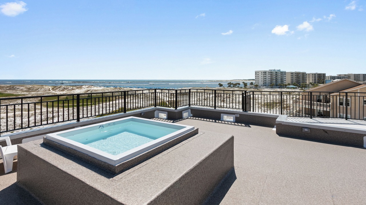 Photo of Patio Balcony in Holiday Isle