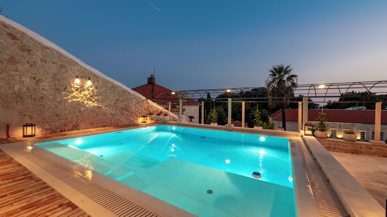 Photo of Outdoor in Pile
