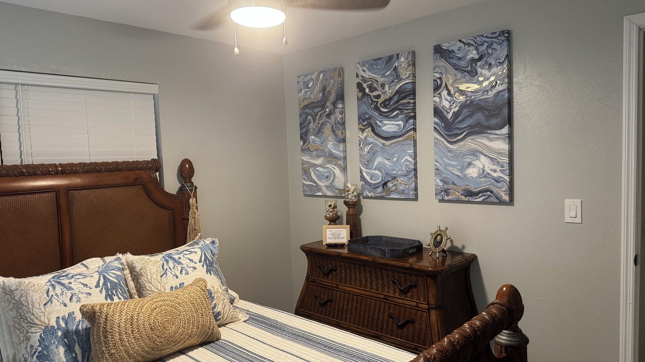 Photo of Bedroom in Pine Island Center