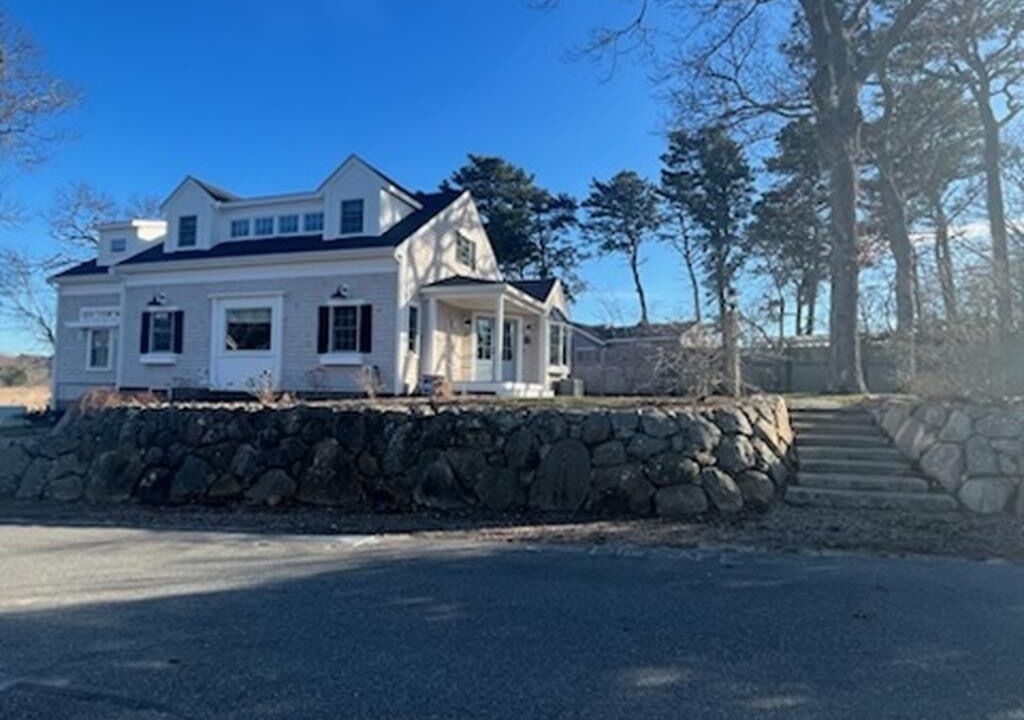 Photo of Outdoor in Silver Beach