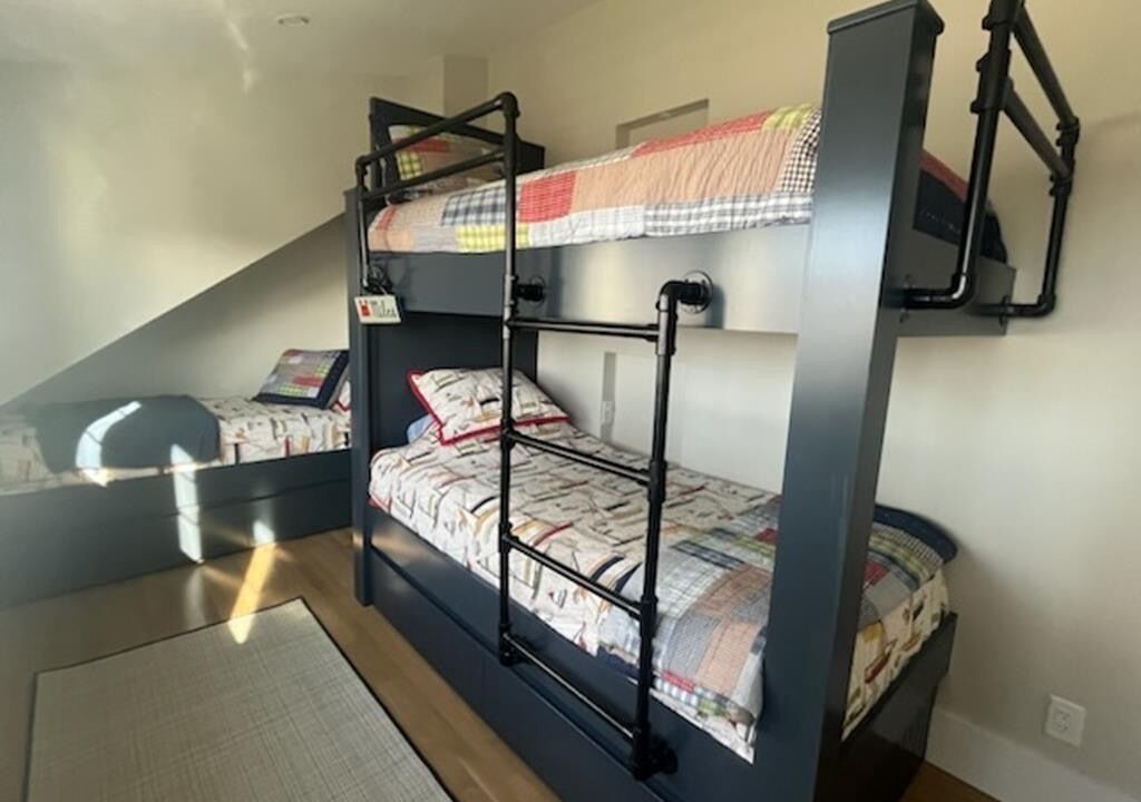 Photo of Bedroom in Silver Beach