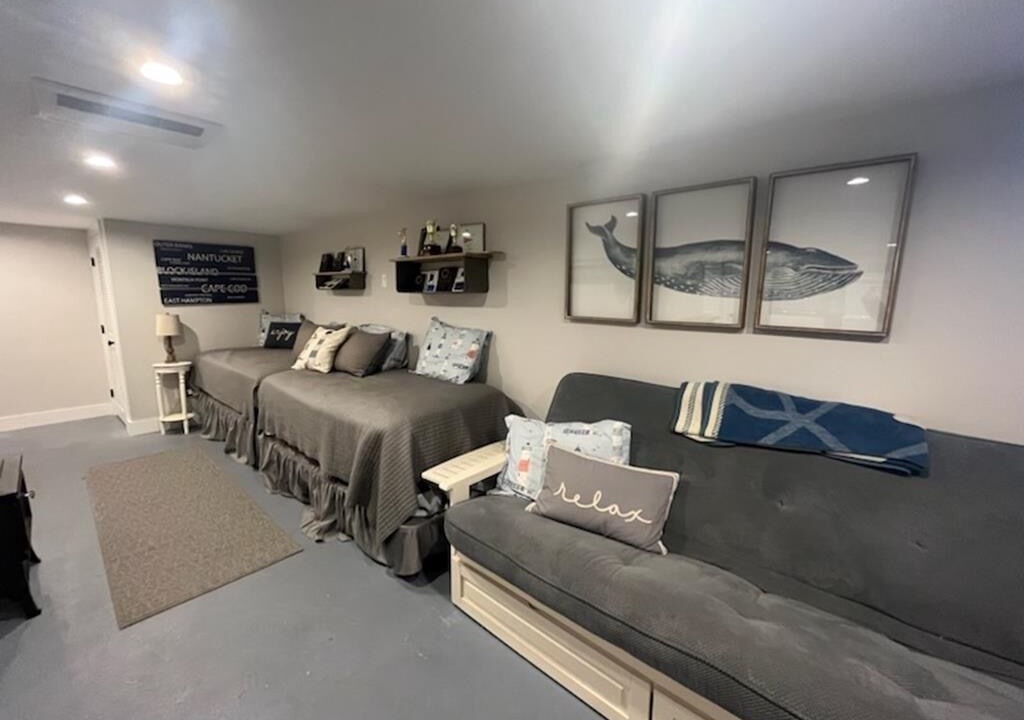 Photo of Livingroom in Silver Beach
