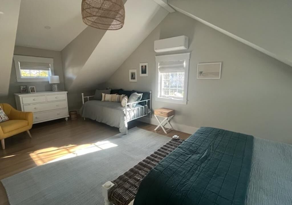 Photo of Bedroom in Silver Beach