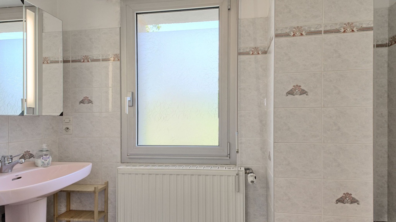 Photo of Bathroom in Planguenoual