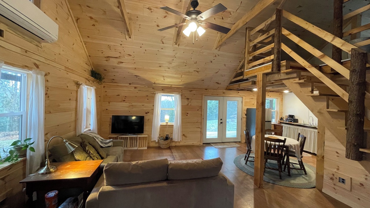 Photo of Livingroom in Cold Brook