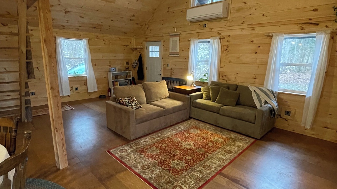 Photo of Livingroom in Cold Brook