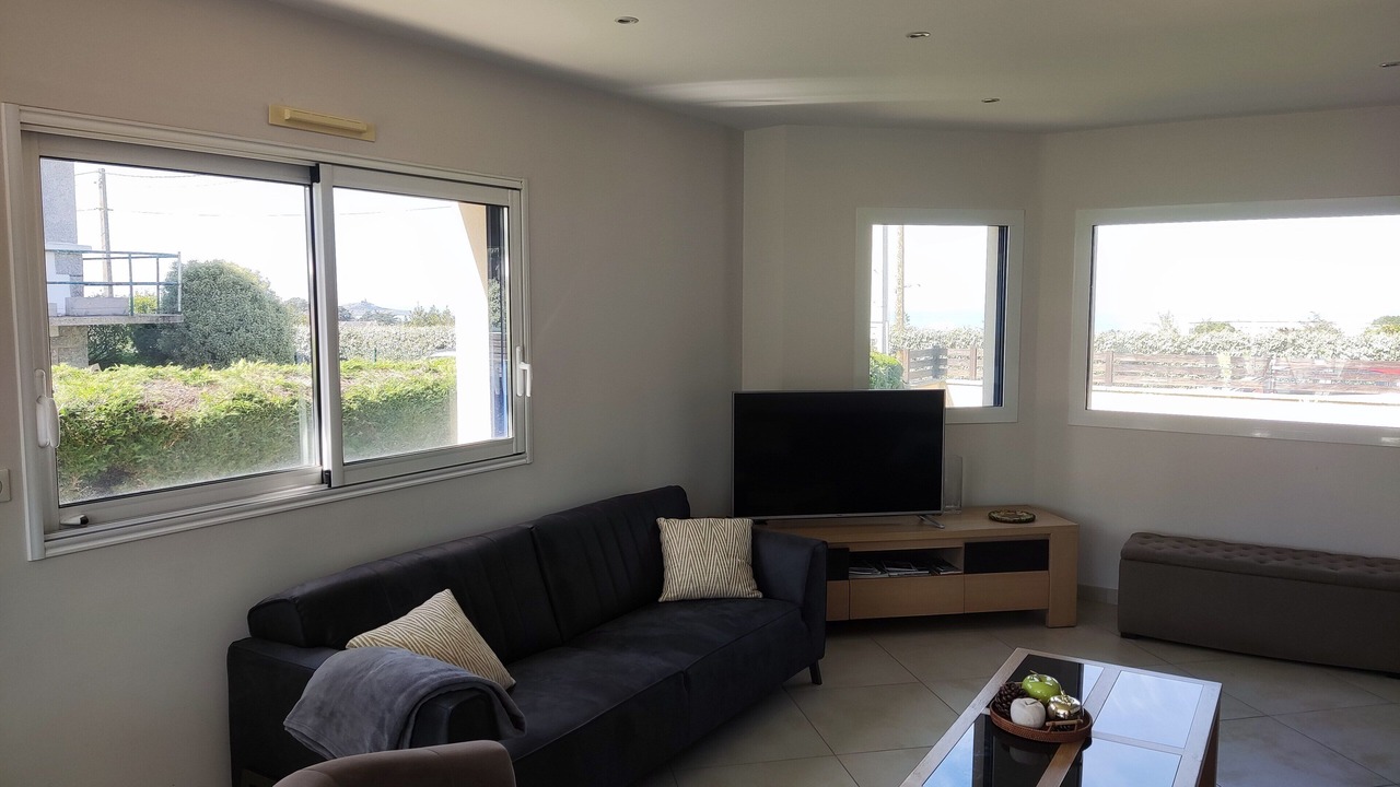 Photo of Livingroom in Sables-d'Or-les-Pins