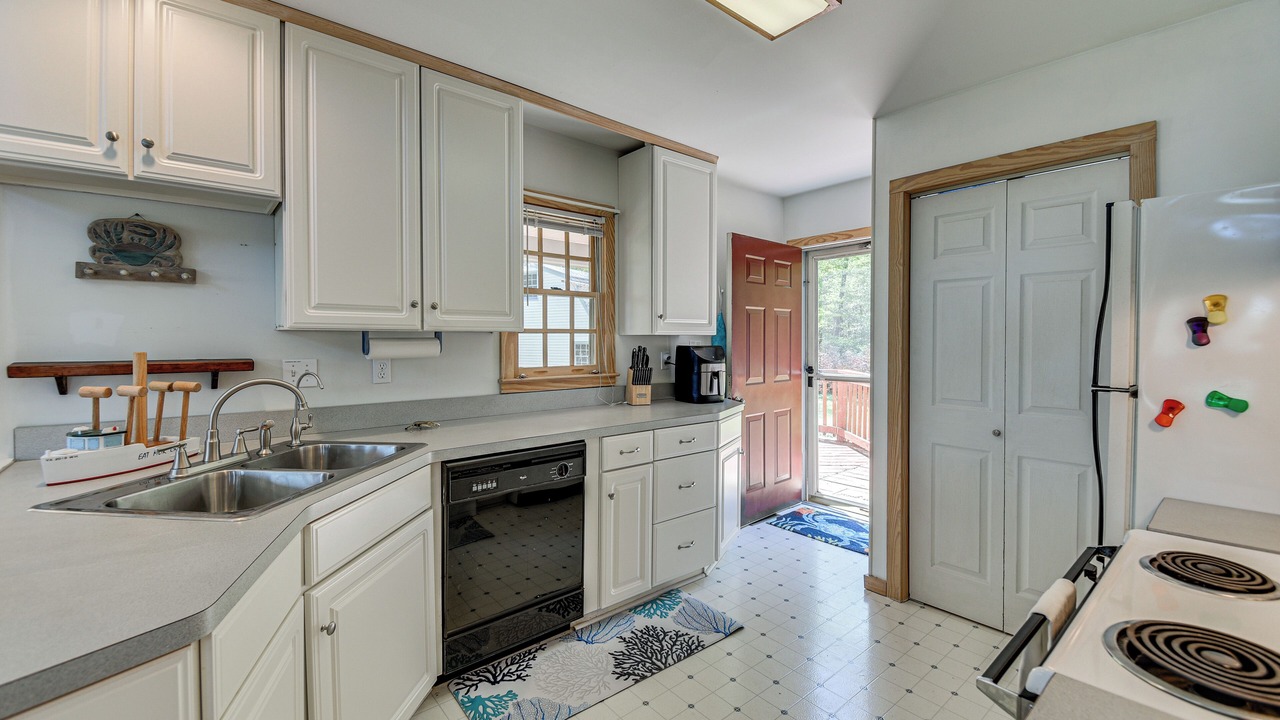 Photo of Kitchen in Port Haywood