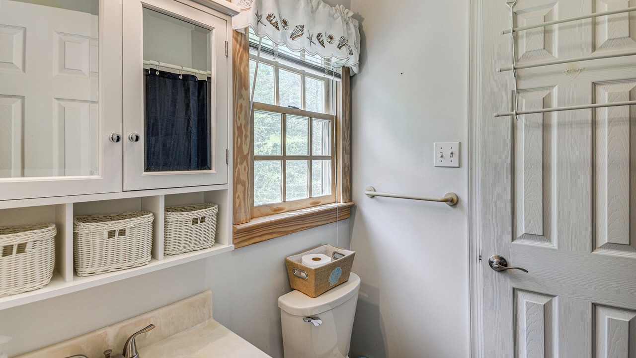 Photo of Bathroom in Port Haywood