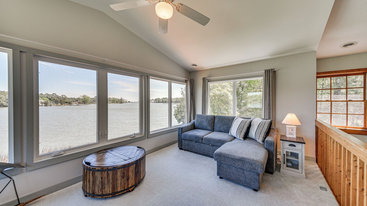 Photo of Livingroom in Port Haywood