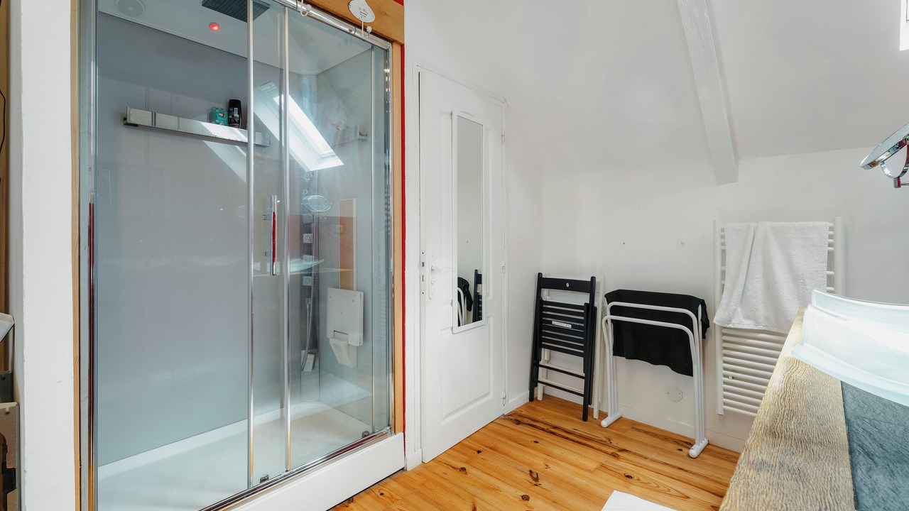 Photo of Bathroom in Plouer-sur-Rance