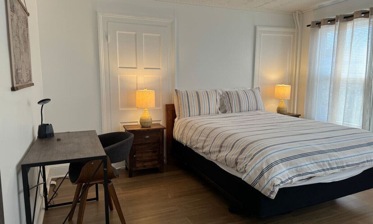 Photo of Bedroom in Communipaw