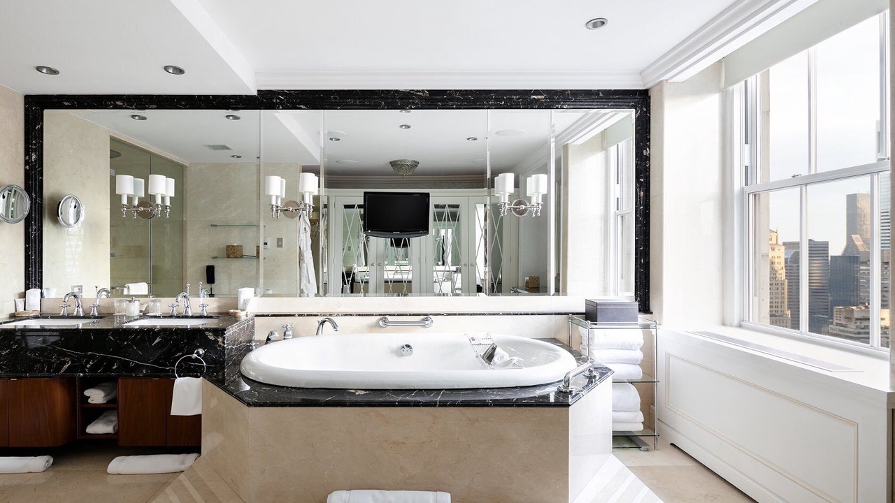 Photo of Bathroom in Central Park South