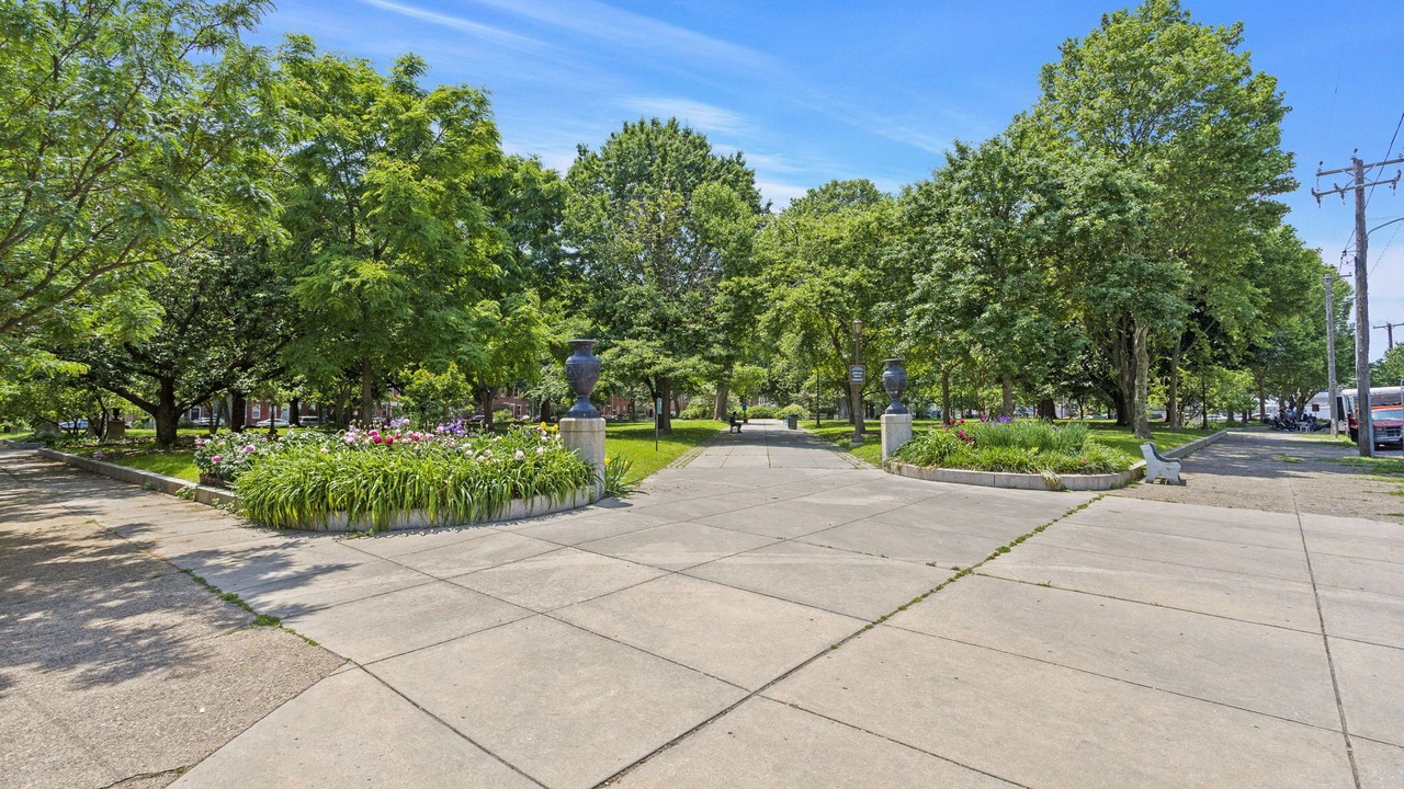 Photo of Outdoor in Queen Village