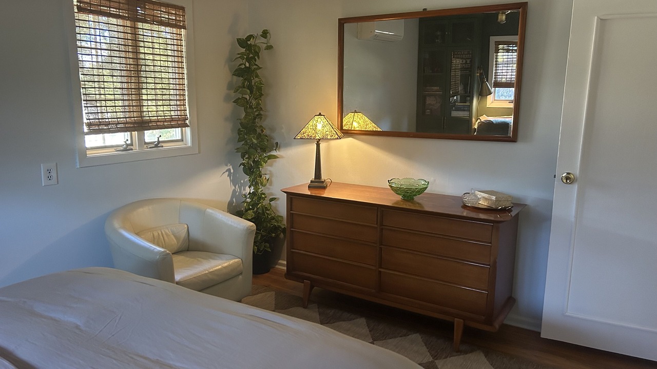 Photo of Bedroom in Huntington