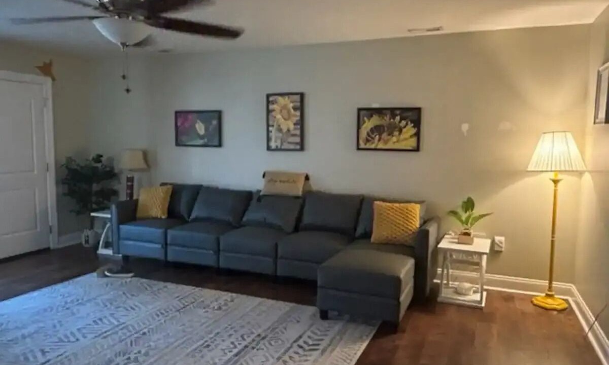 Photo of Livingroom in Lawrenceburg