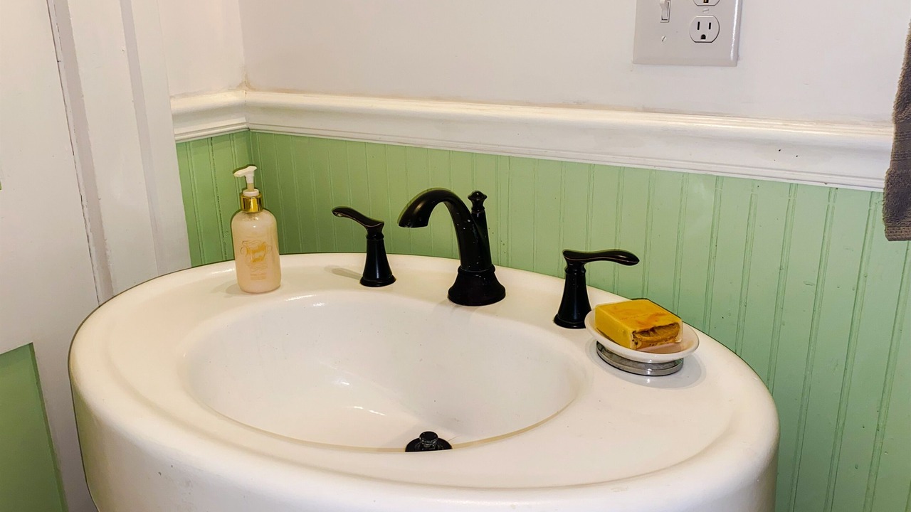 Photo of Bathroom in Edwardsburg