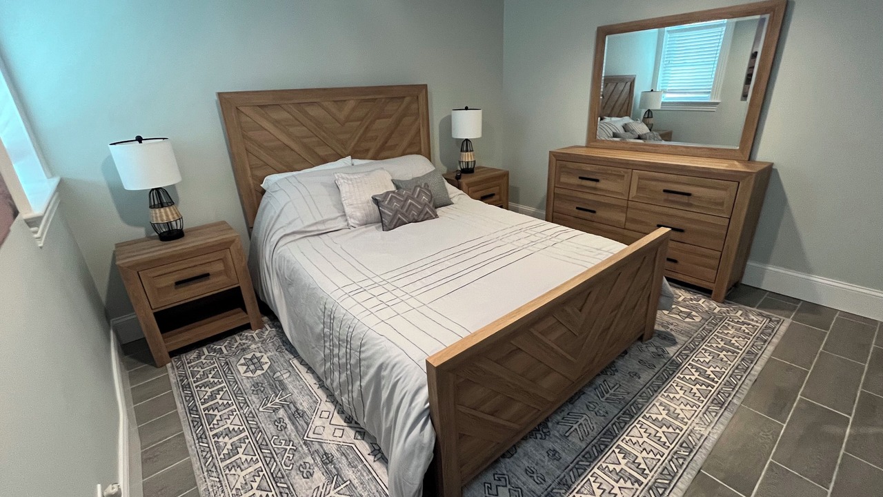 Photo of Bedroom in Long Beach