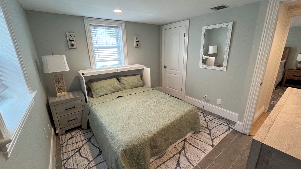 Photo of Bedroom in Long Beach