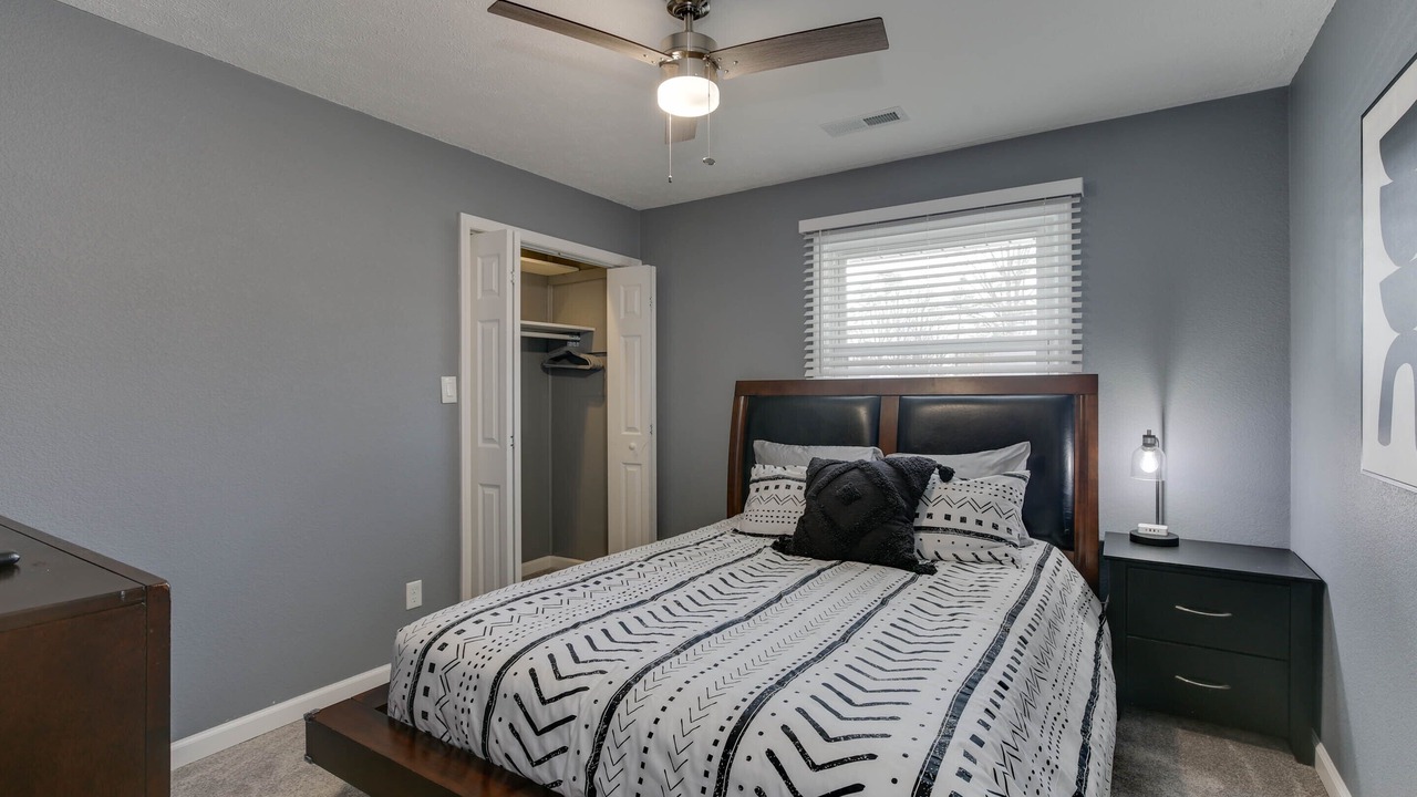 Photo of Bedroom in North Newport News
