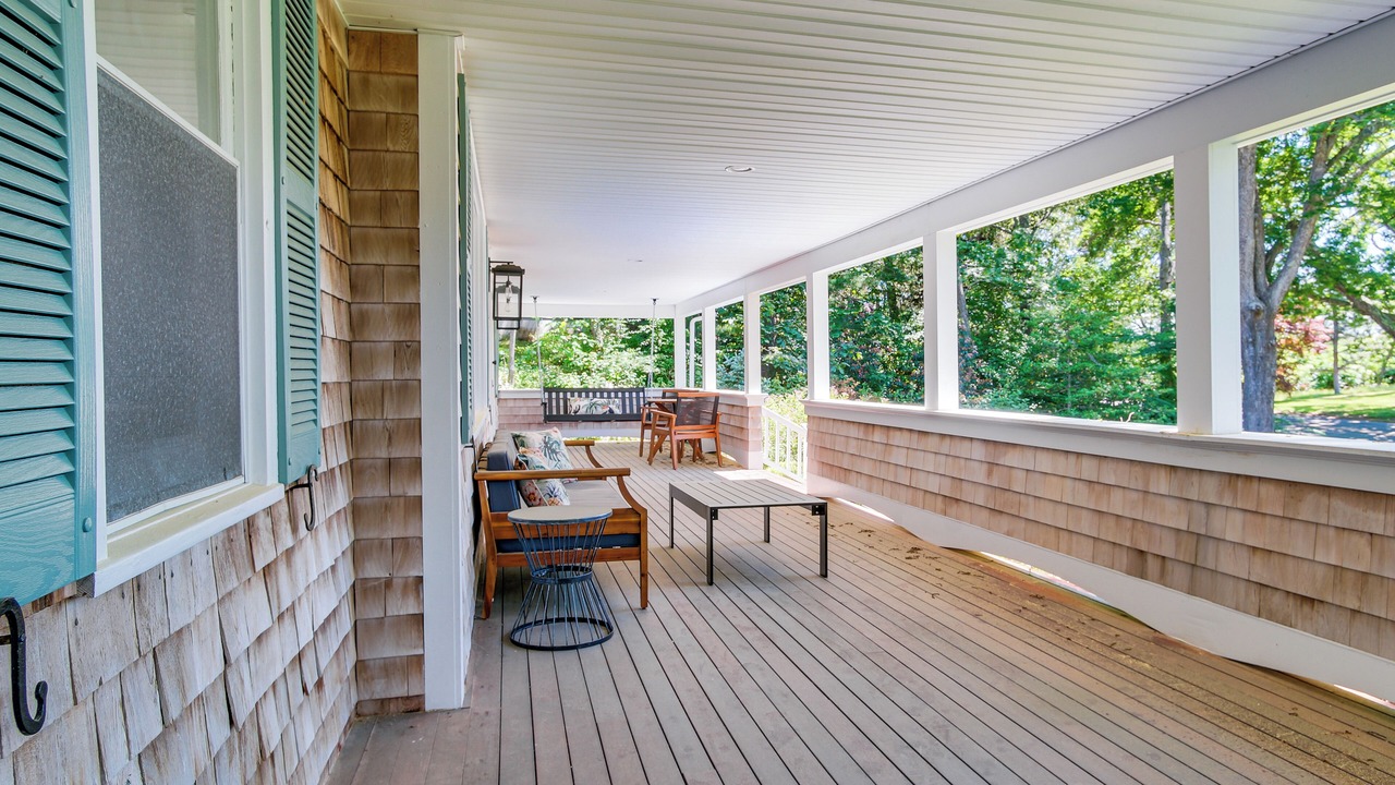 Photo of Patio Balcony in Cataumet