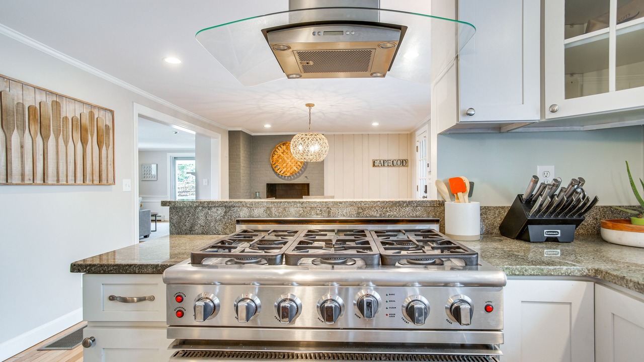 Photo of Kitchen in Cataumet