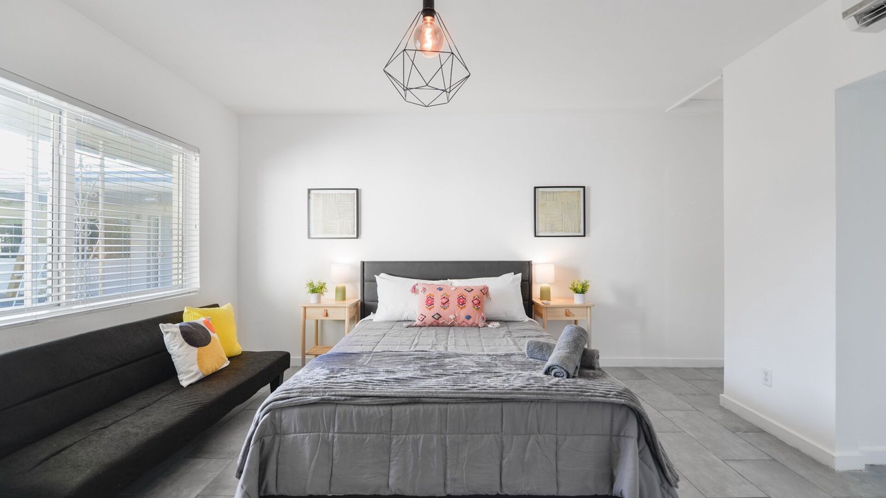 Photo of Bedroom in Northeast Miami