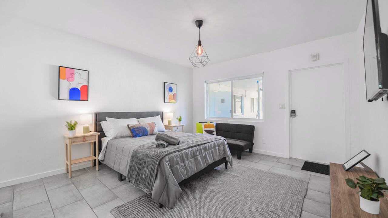 Photo of Bedroom in Northeast Miami