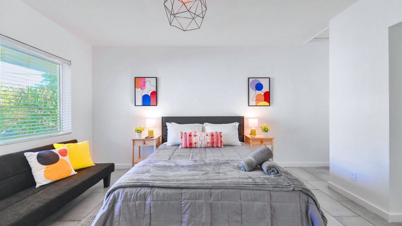 Photo of Bedroom in Northeast Miami