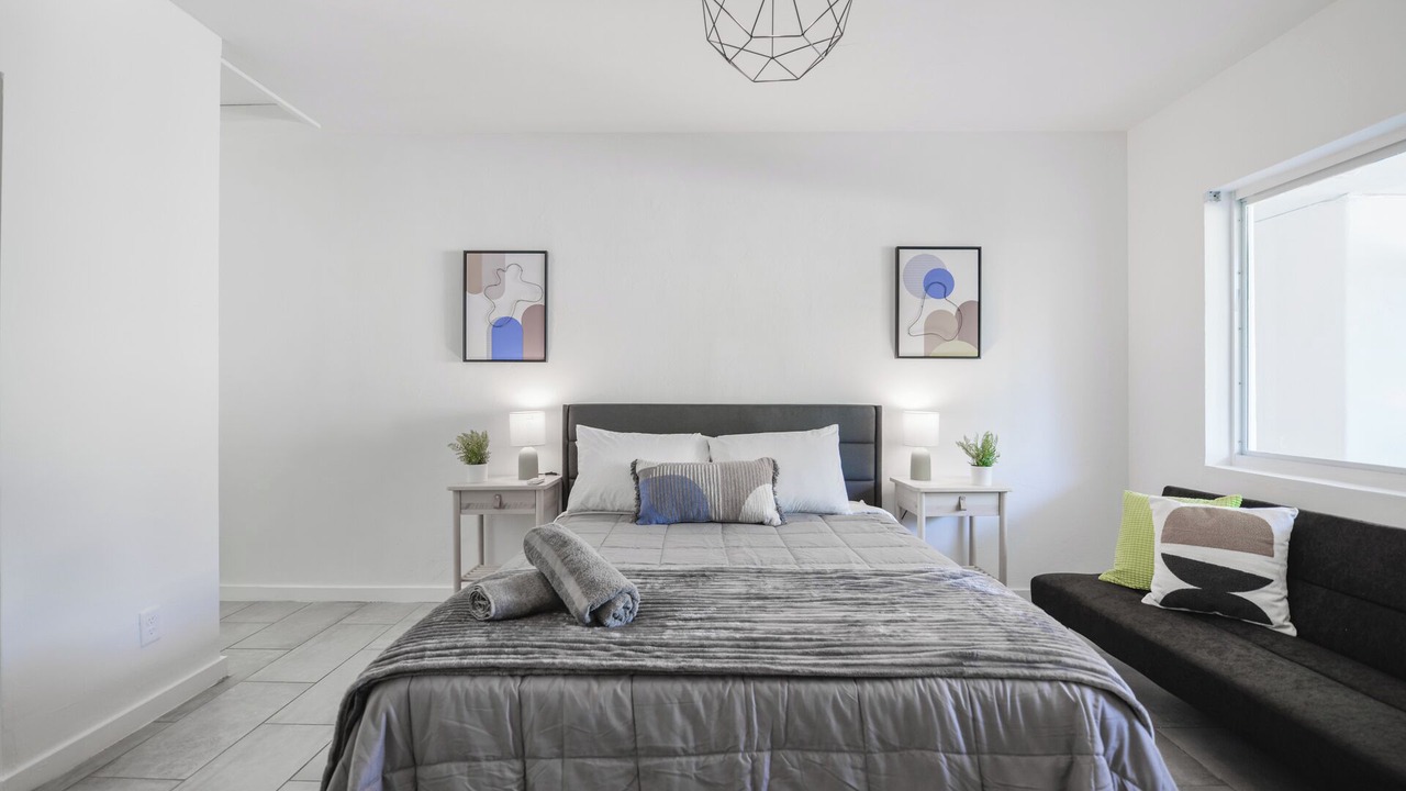 Photo of Bedroom in Northeast Miami