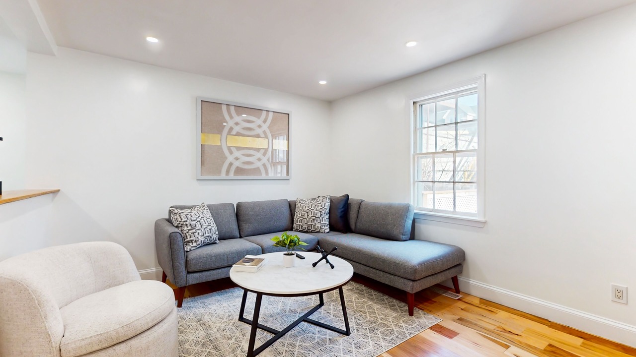 Photo of Livingroom in Everett