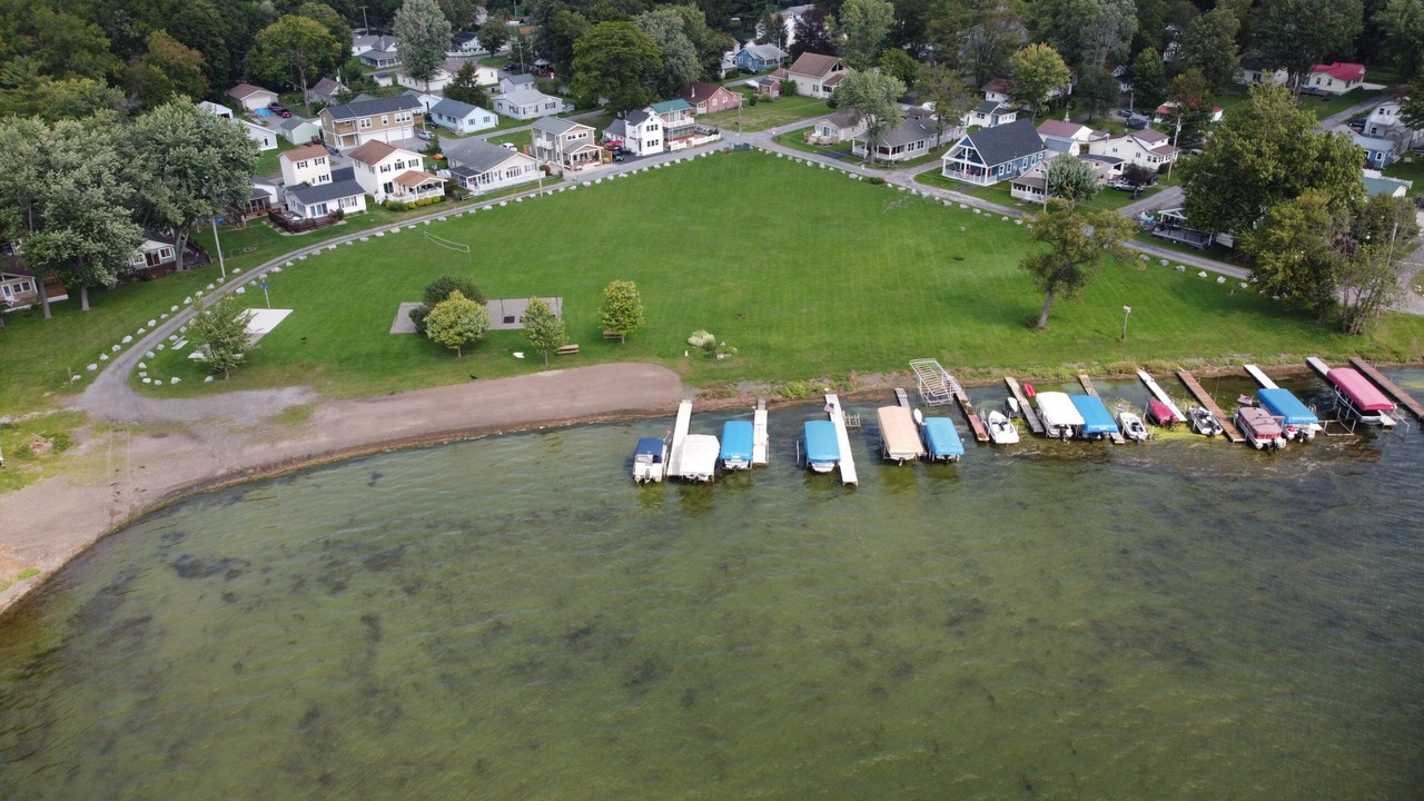 Photo of Outdoor in Town of Richmond