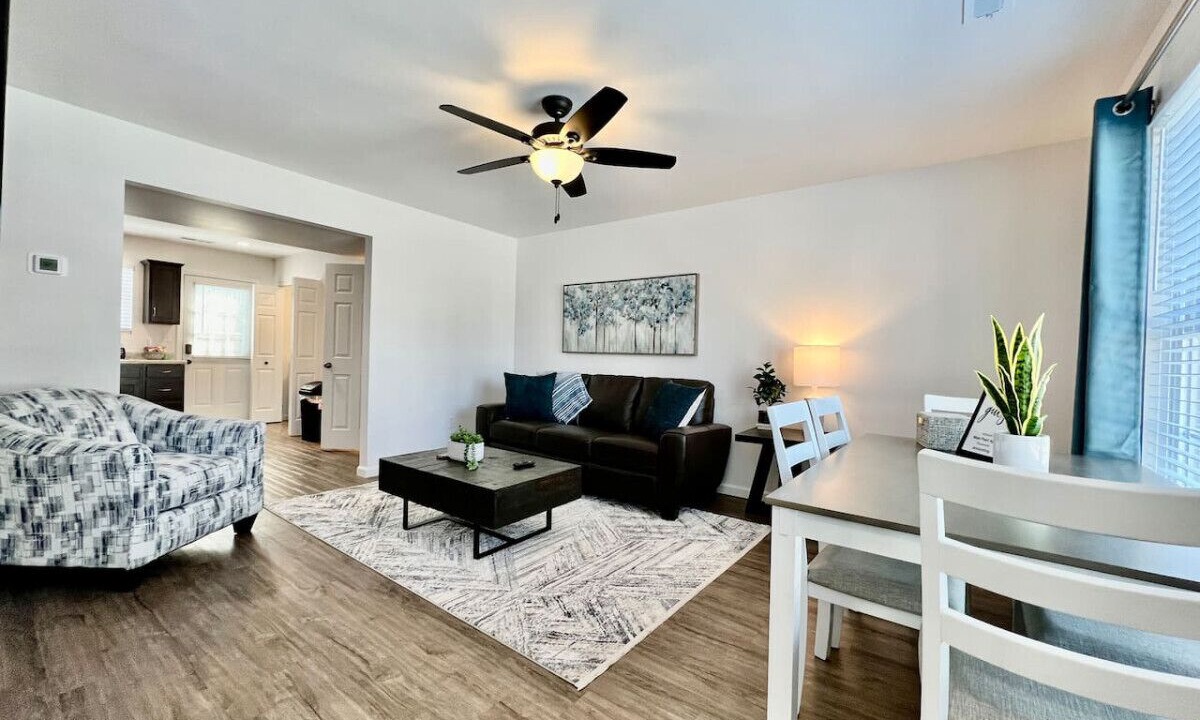 Photo of Livingroom in Batesville