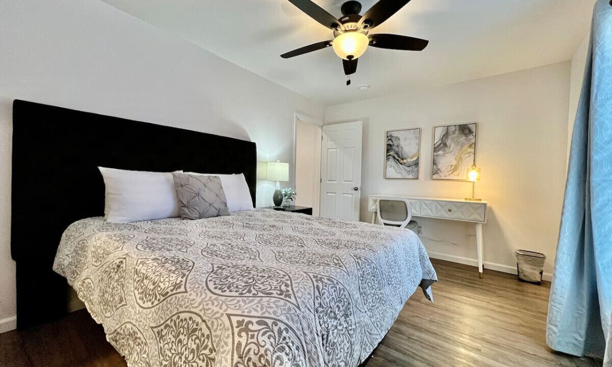 Photo of Bedroom in Batesville