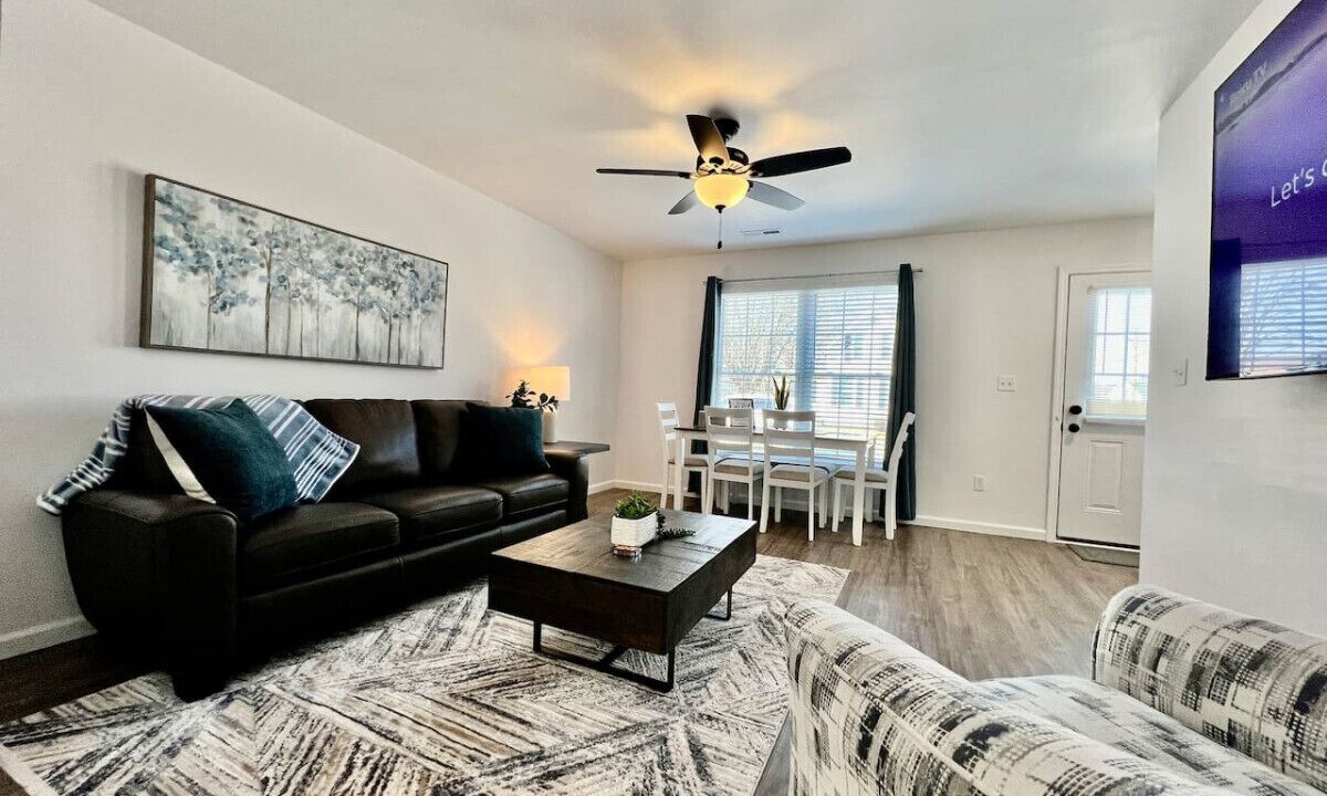 Photo of Livingroom in Batesville