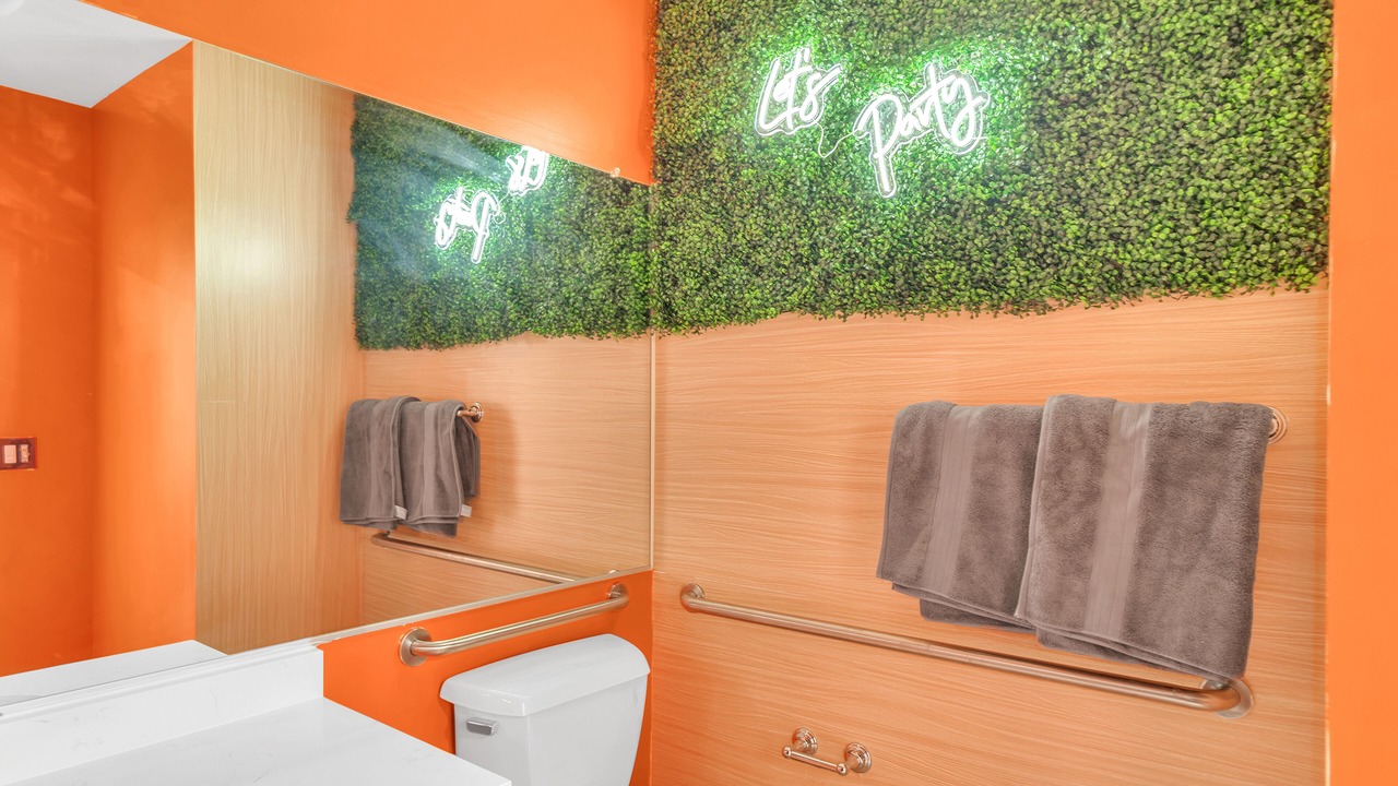 Photo of Bathroom in Shirlington