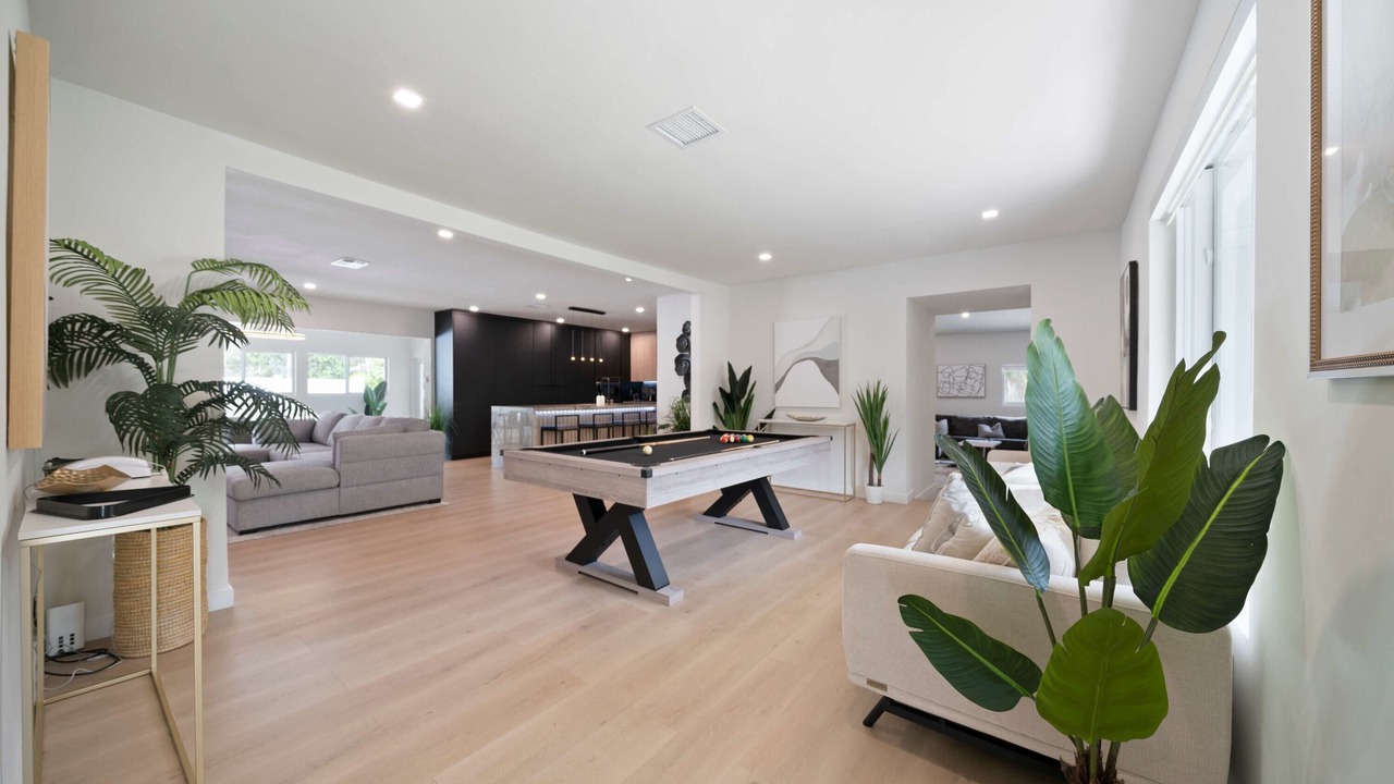 Photo of Bedroom in Biscayne Park